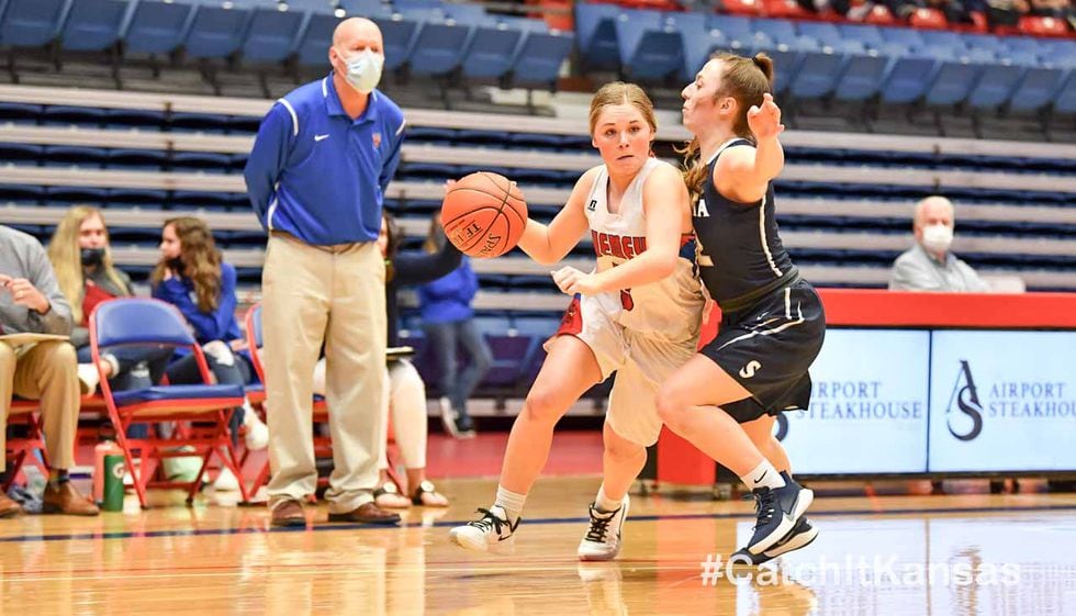 Mar 13, 2021; Hutchinson, Kansas, USA; during the 3A State Championship game between Cheney and...